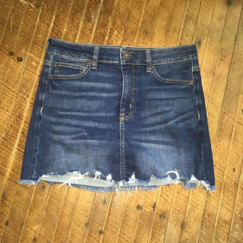 American Eagle raw hem hi-rise Y2K denim miniskirt